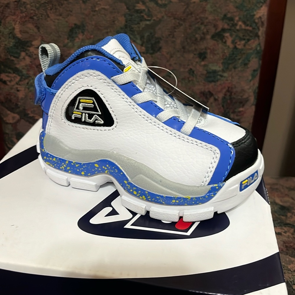 Infant’s Grant Hill 2 FILA high top sneakers